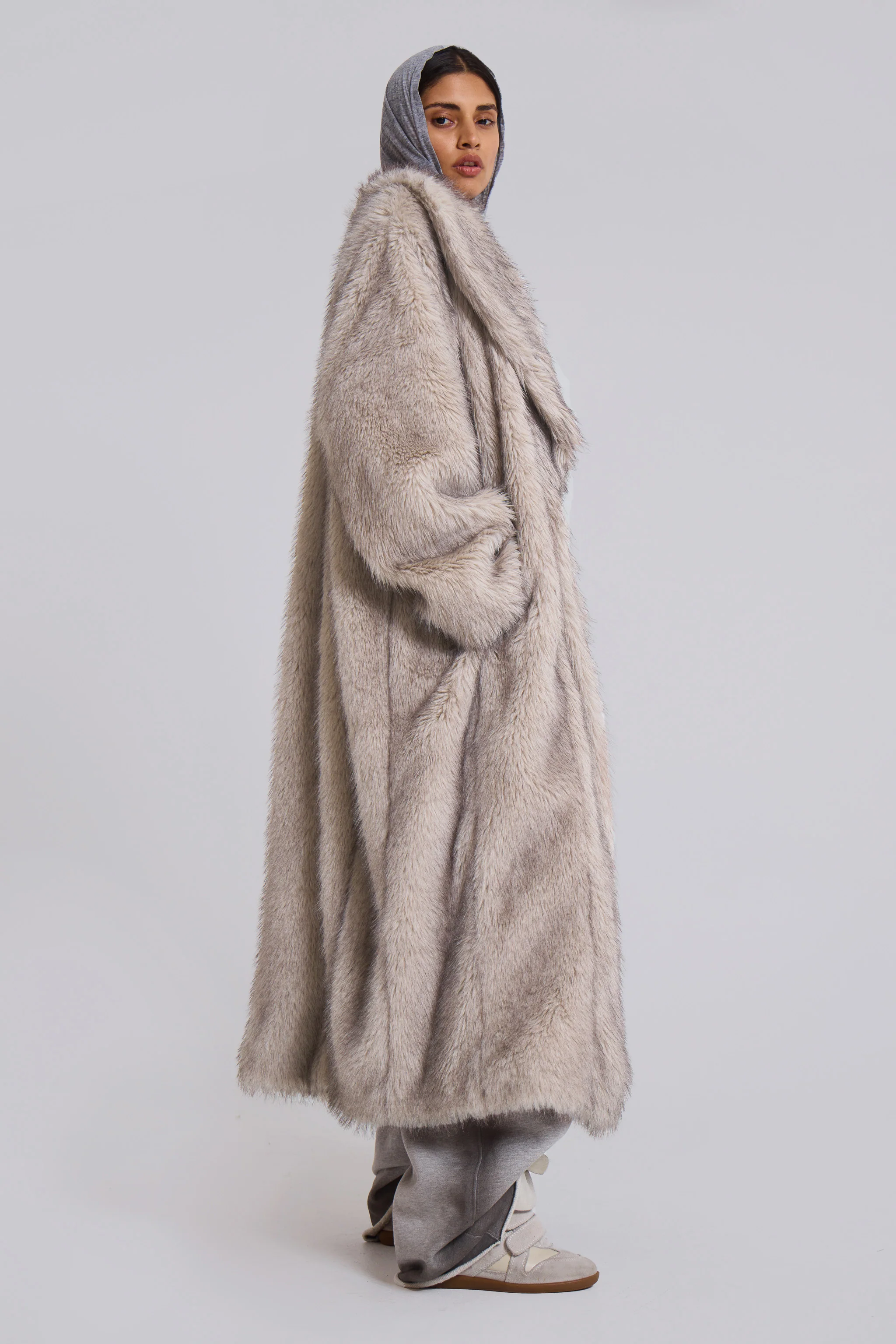 Alaska Faux Fur Coat - Image 8