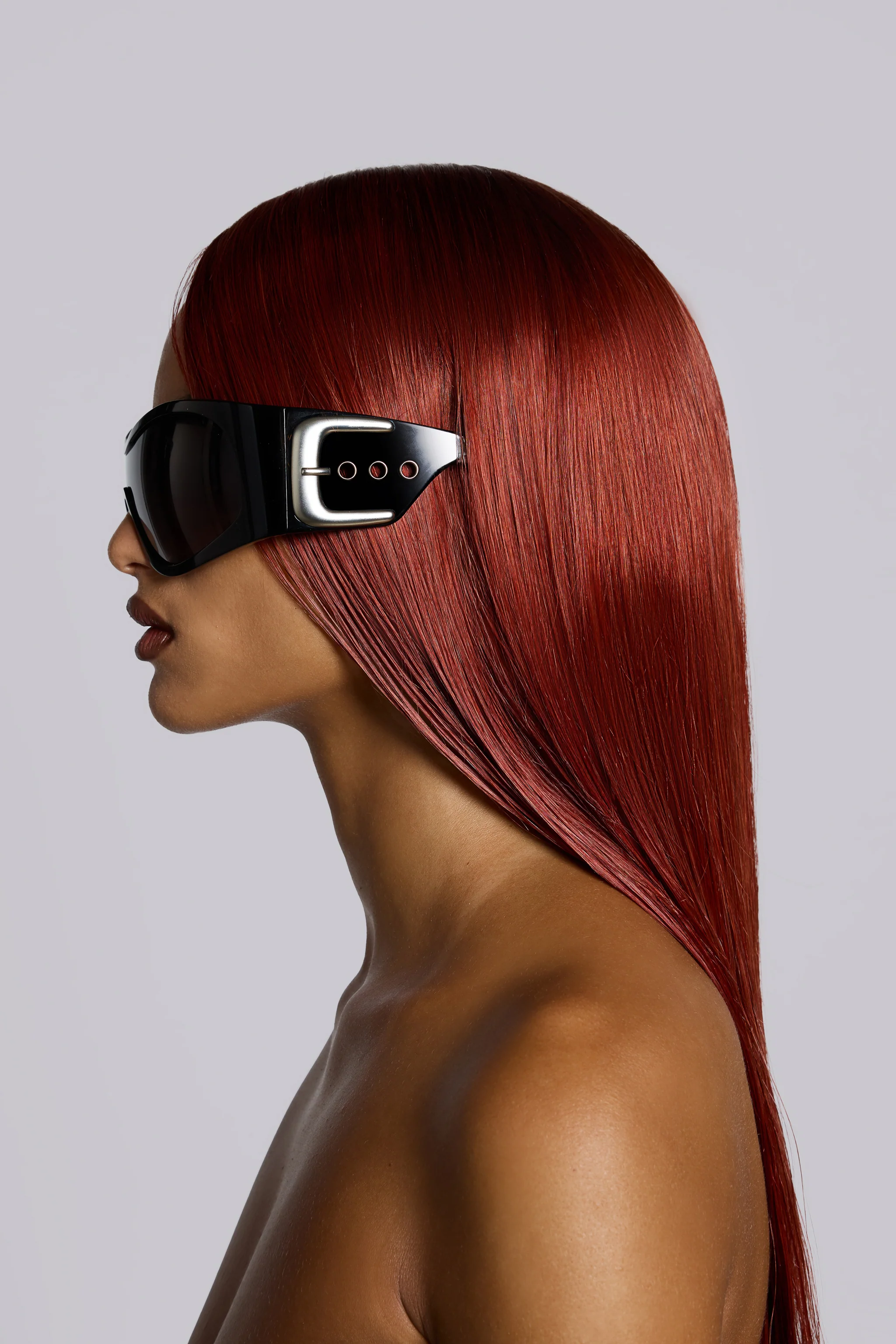 Alva Sunglasses in Black - Image 7