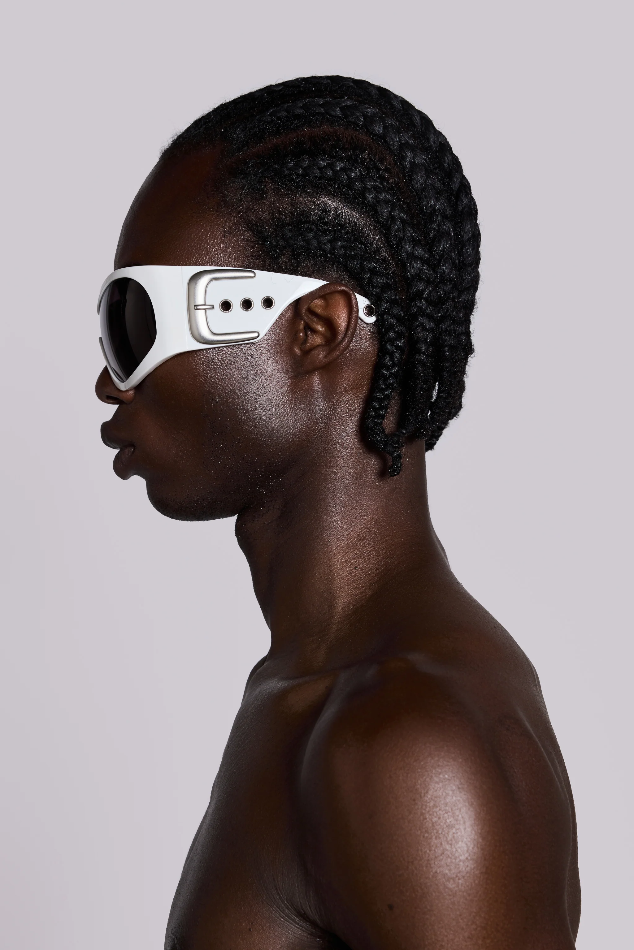 Alva Sunglasses in White - Image 6