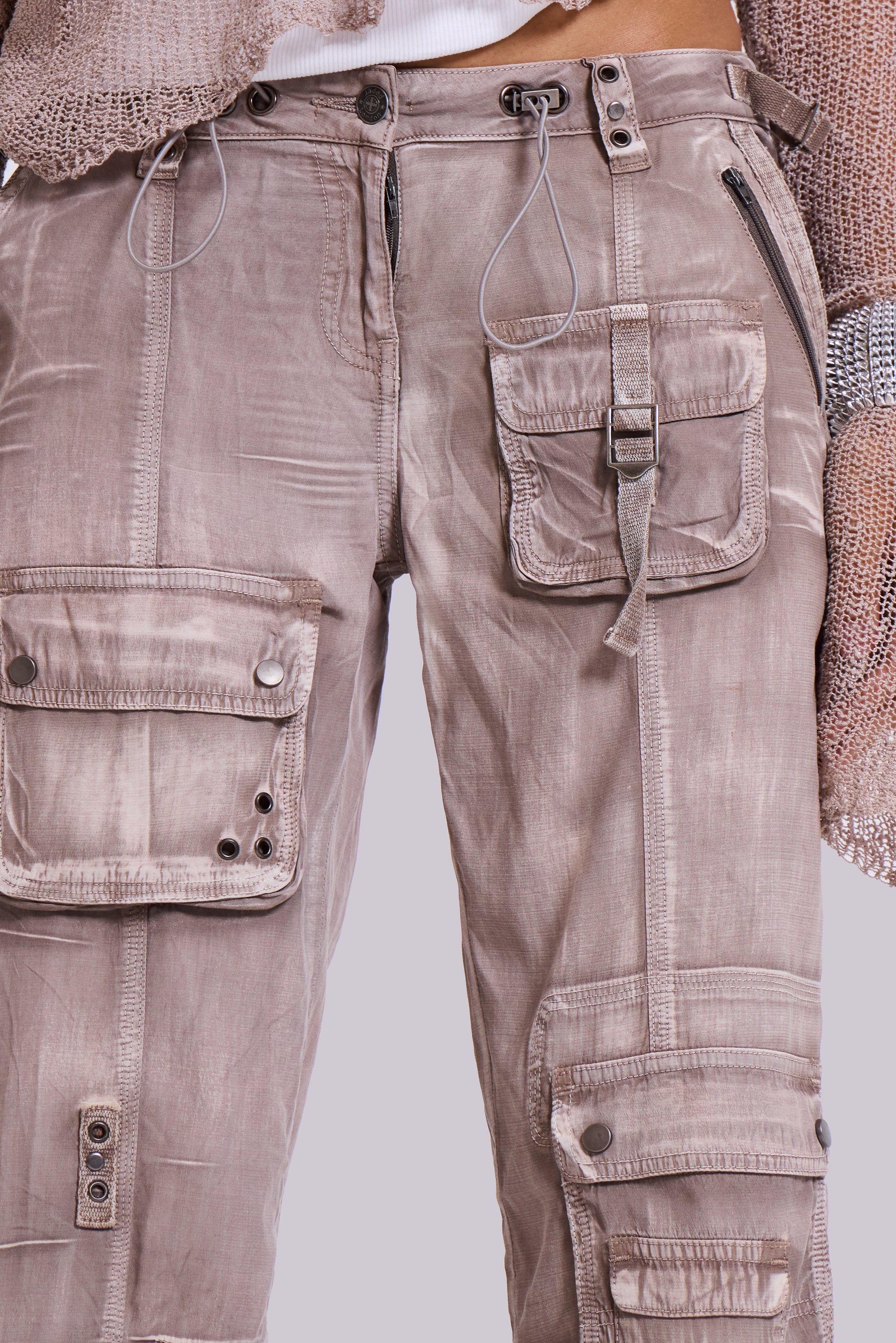 Ara Low-Rise Washed Cargo Trousers - Image 7