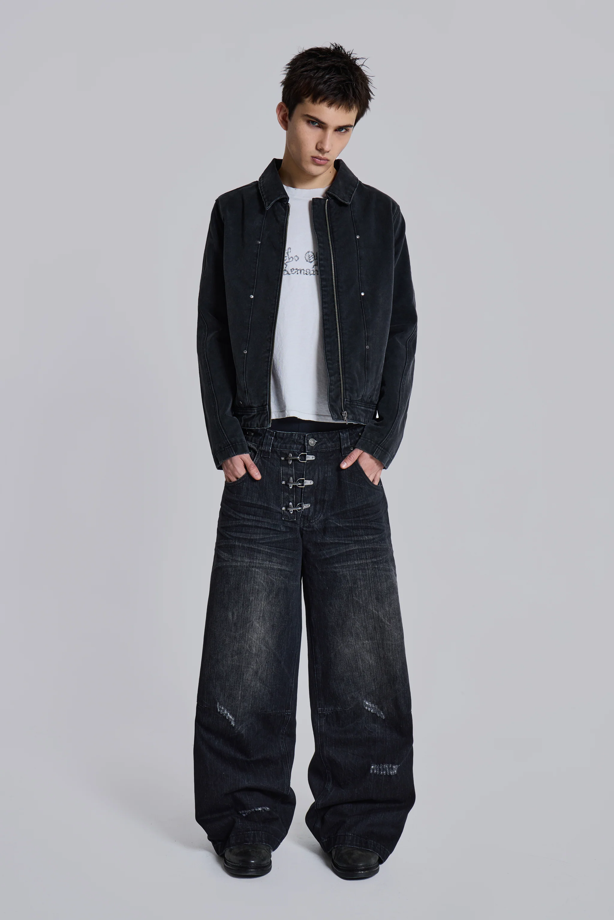 Ashen Clasp Colossus Jeans - Image 10
