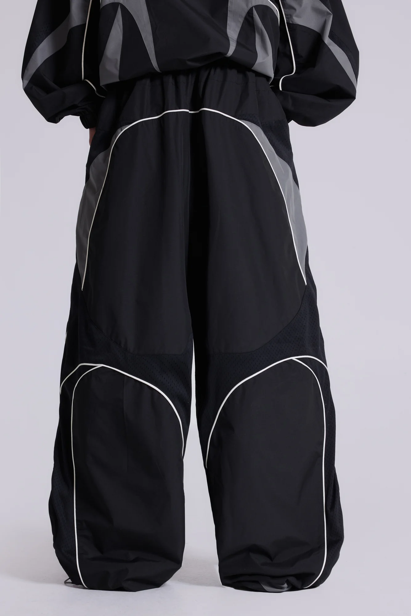 Black Panelled Vapor Joggers - Image 4