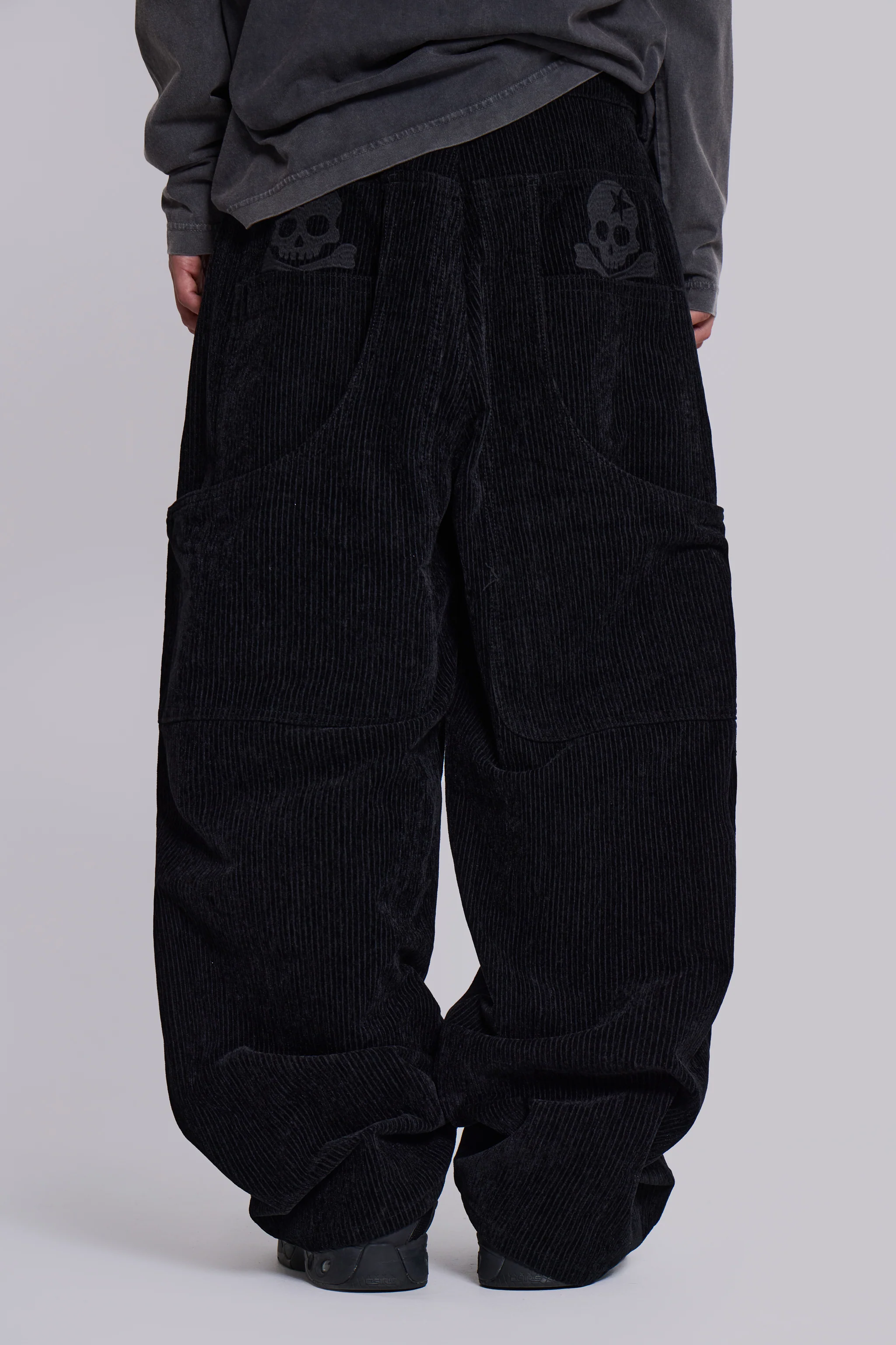 Black Skull XL Cord Colossus Jeans - Image 7