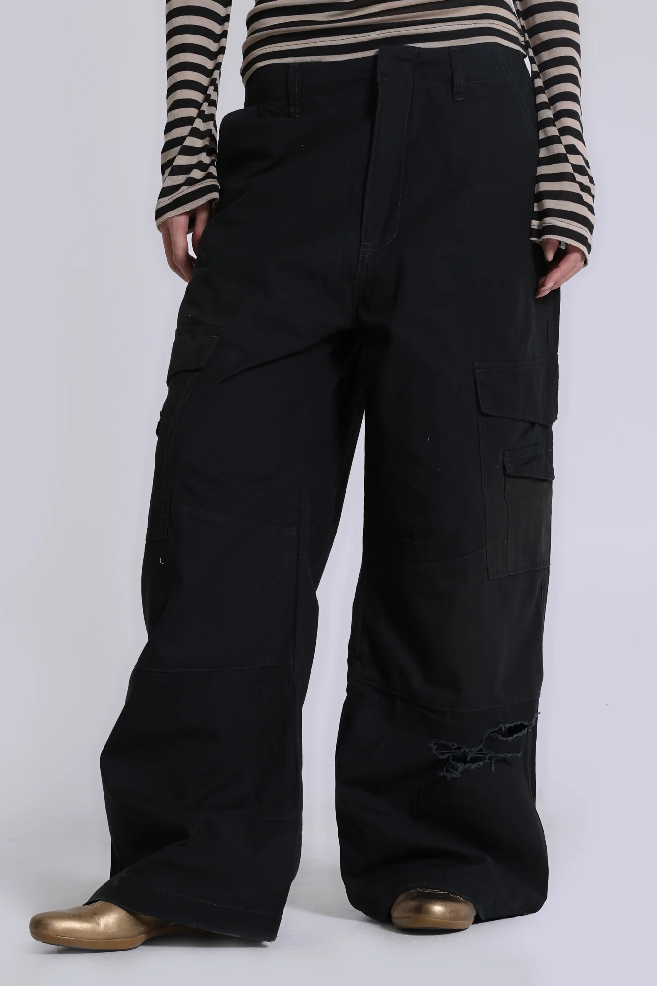 Black Titan Cargos