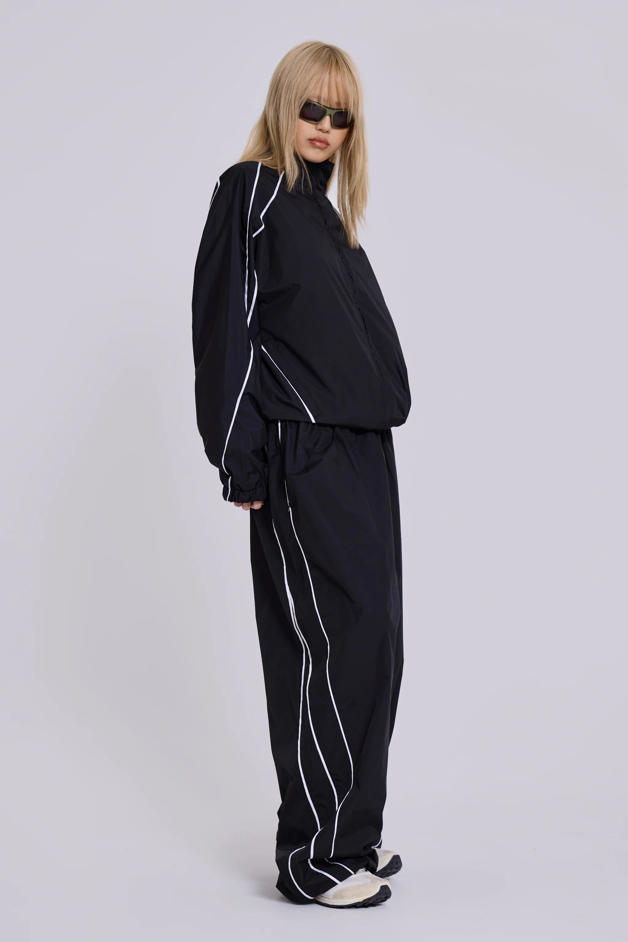 Black Vapor Tracksuit Bottoms - Image 9