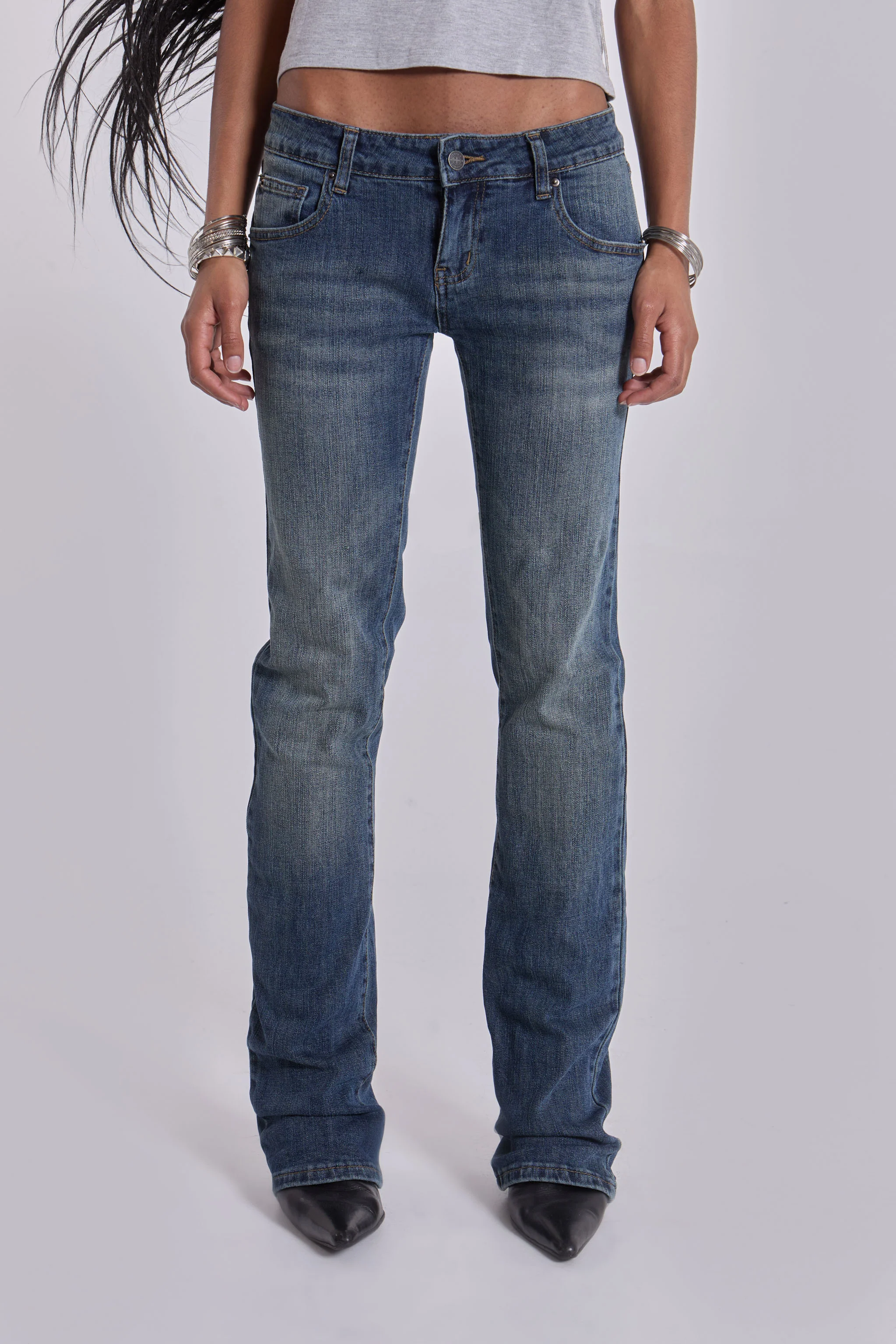 Cooper Bootcut Jeans in Mid Blue - Image 5