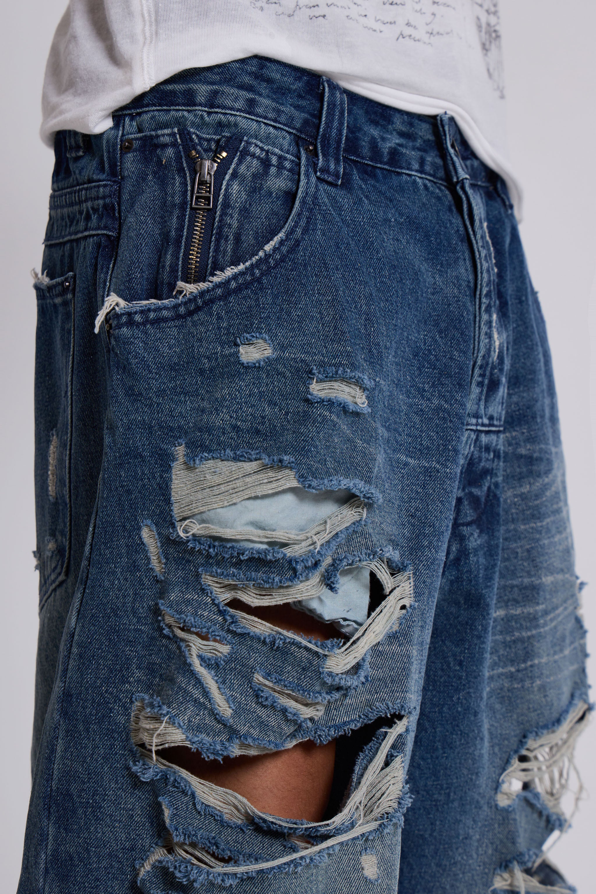 Destroyed XL Colossus Jeans - Image 5