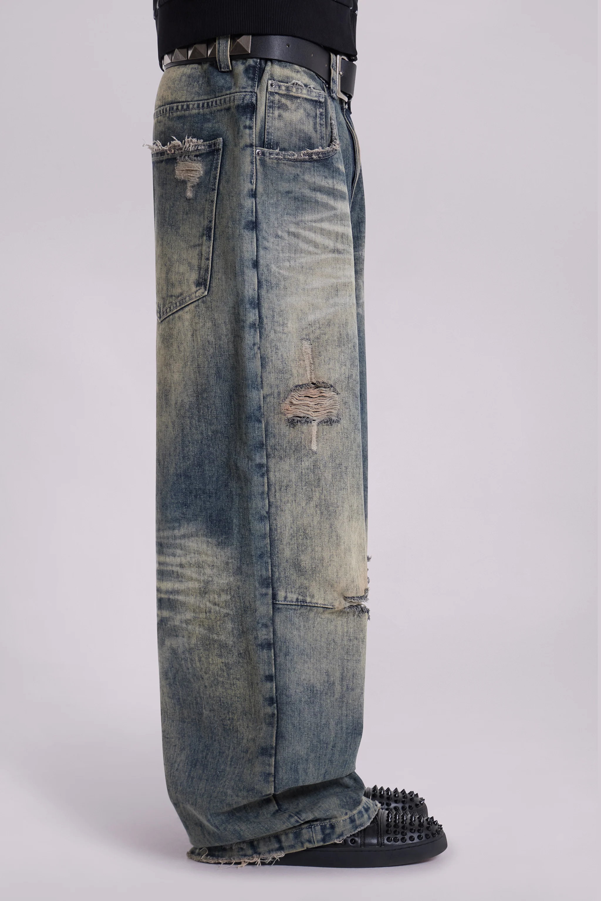 Dirty Lowrise Colossus Jeans - Image 11