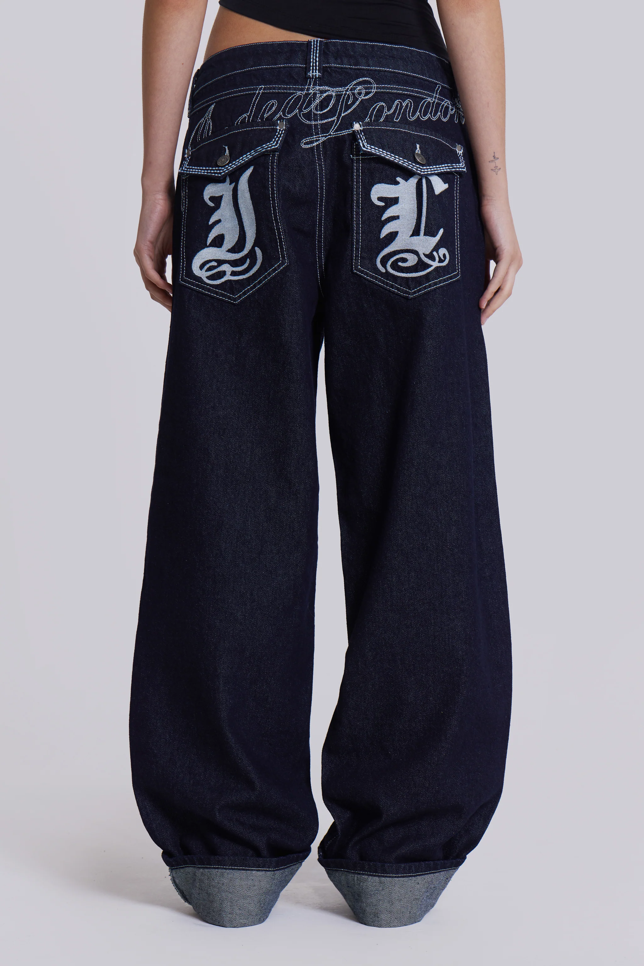 Sonic Embroidered Baggy Jeans - Image 5