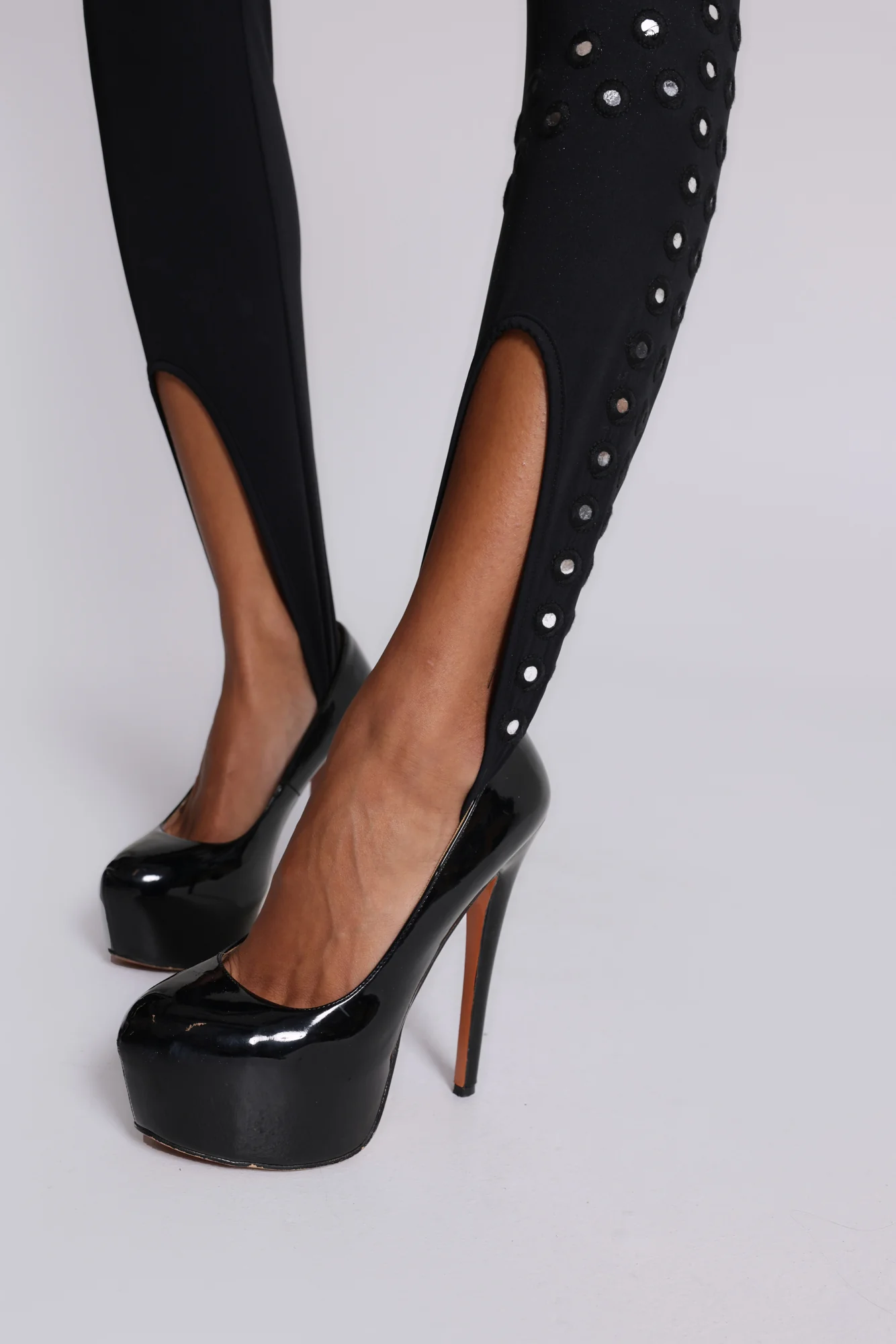 Equora Embellished Stirrup Leggings - Image 8