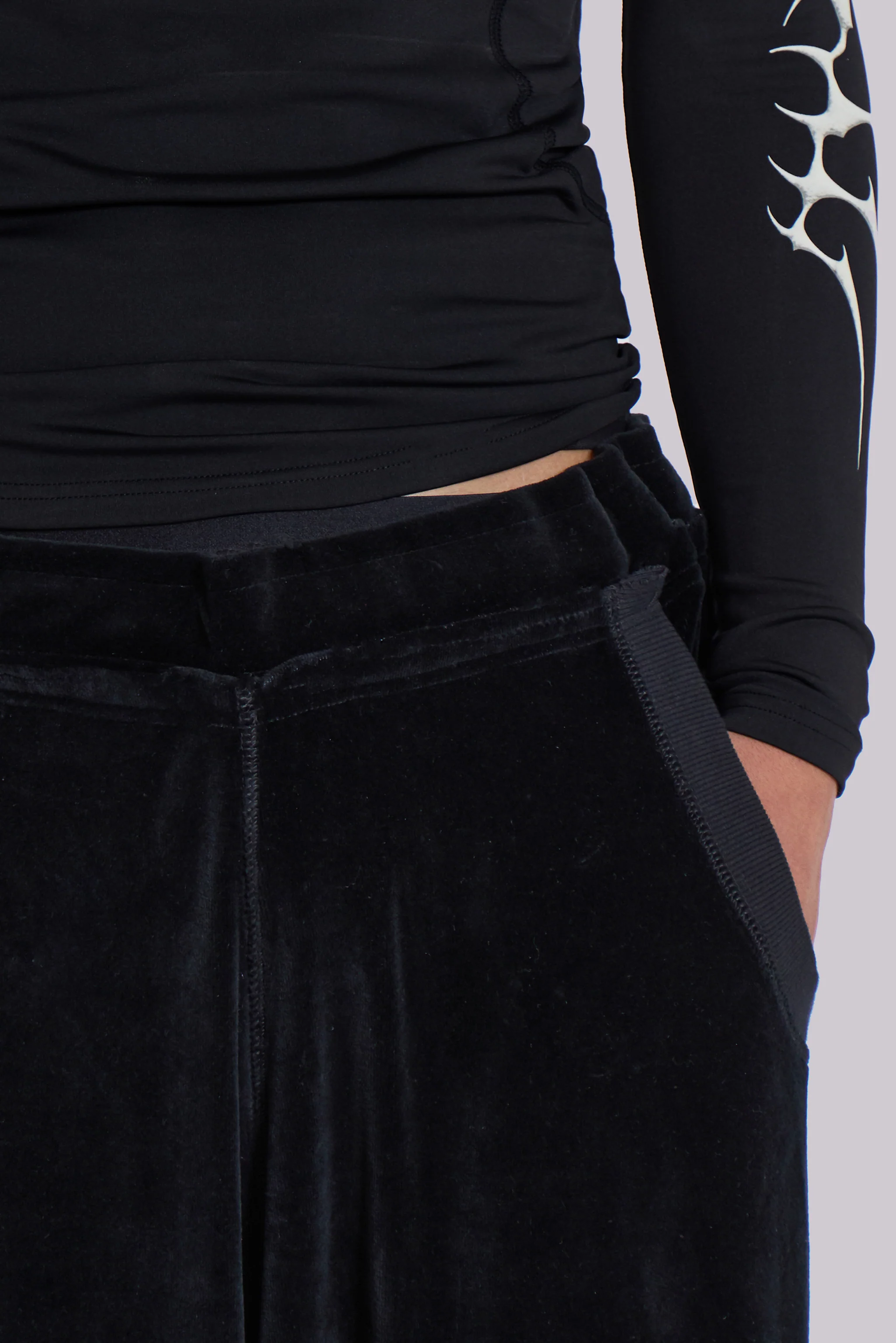 Exo Long Sleeve Top - Image 8
