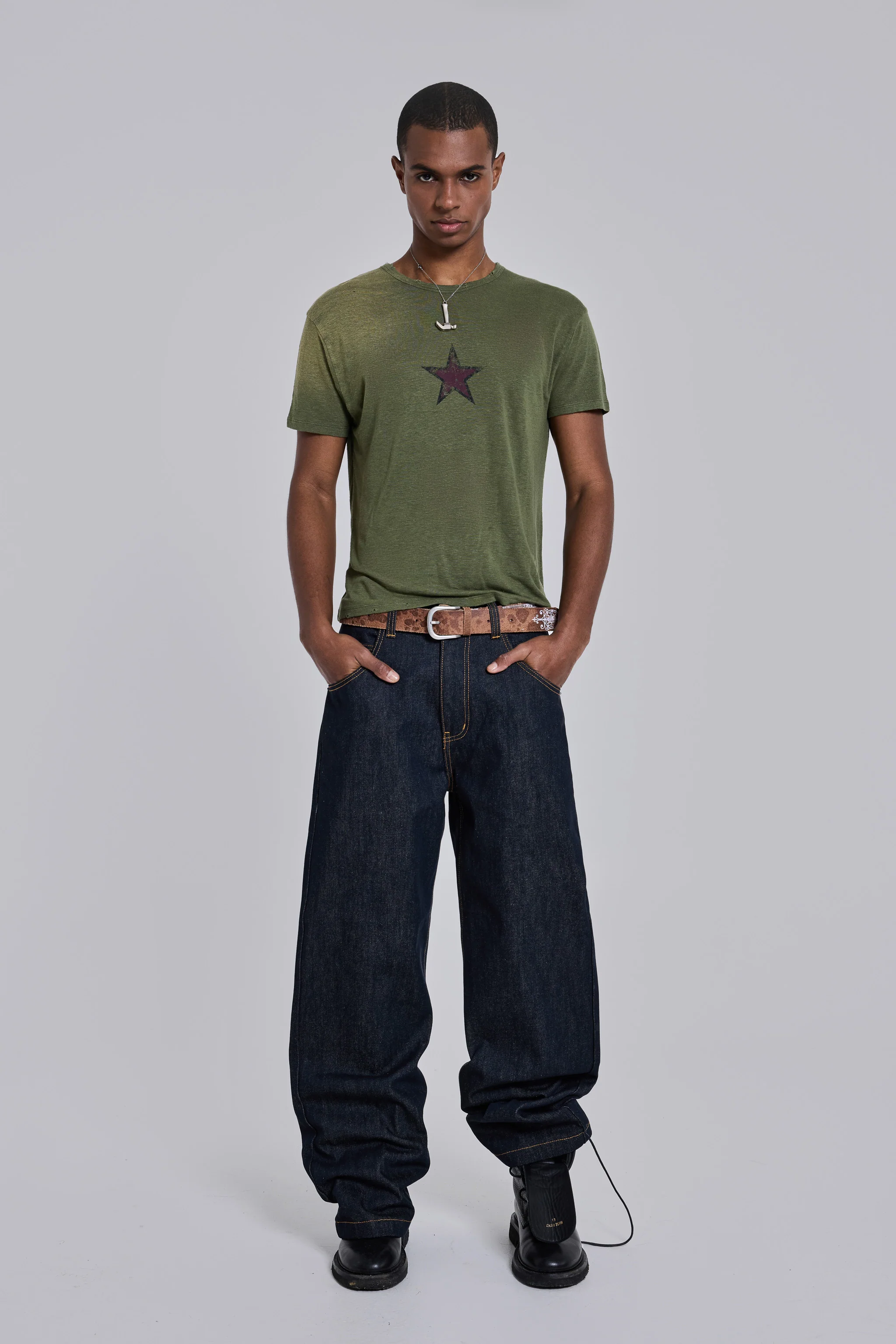 Green Star Sun Faded T-Shirt - Image 2