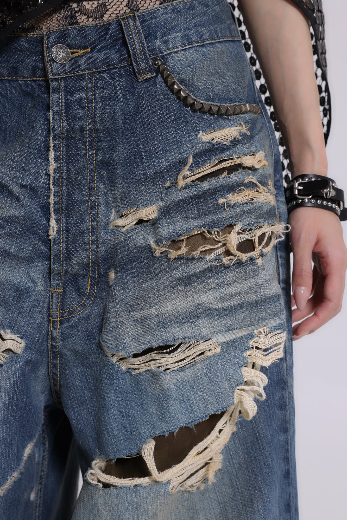 Hidden Camo Ripped XL Colossus Jeans - Image 4