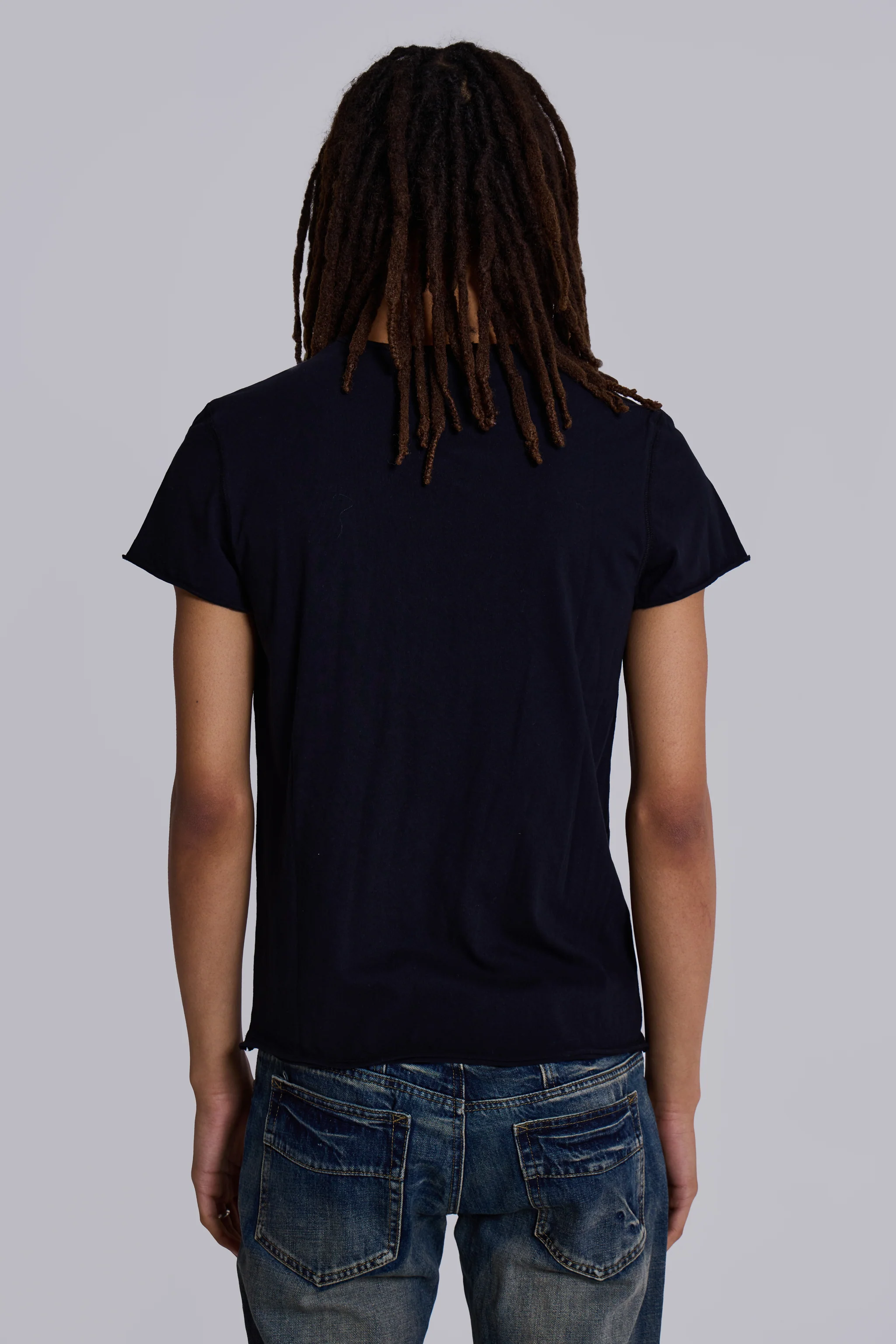 Kerri Henley T-Shirt in Black - Image 5