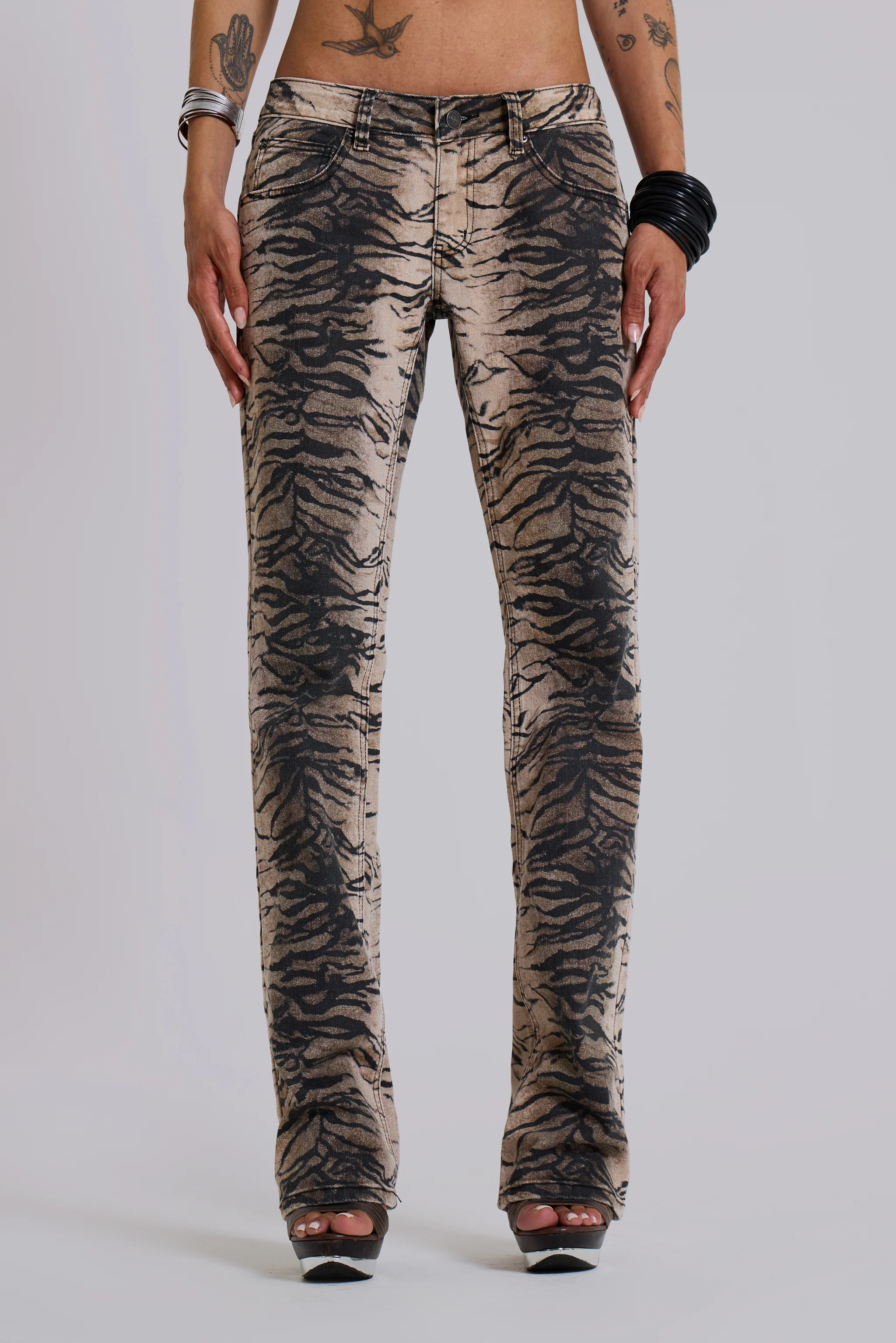 Leona Bootcut Cooper Jeans in Tiger - Image 2