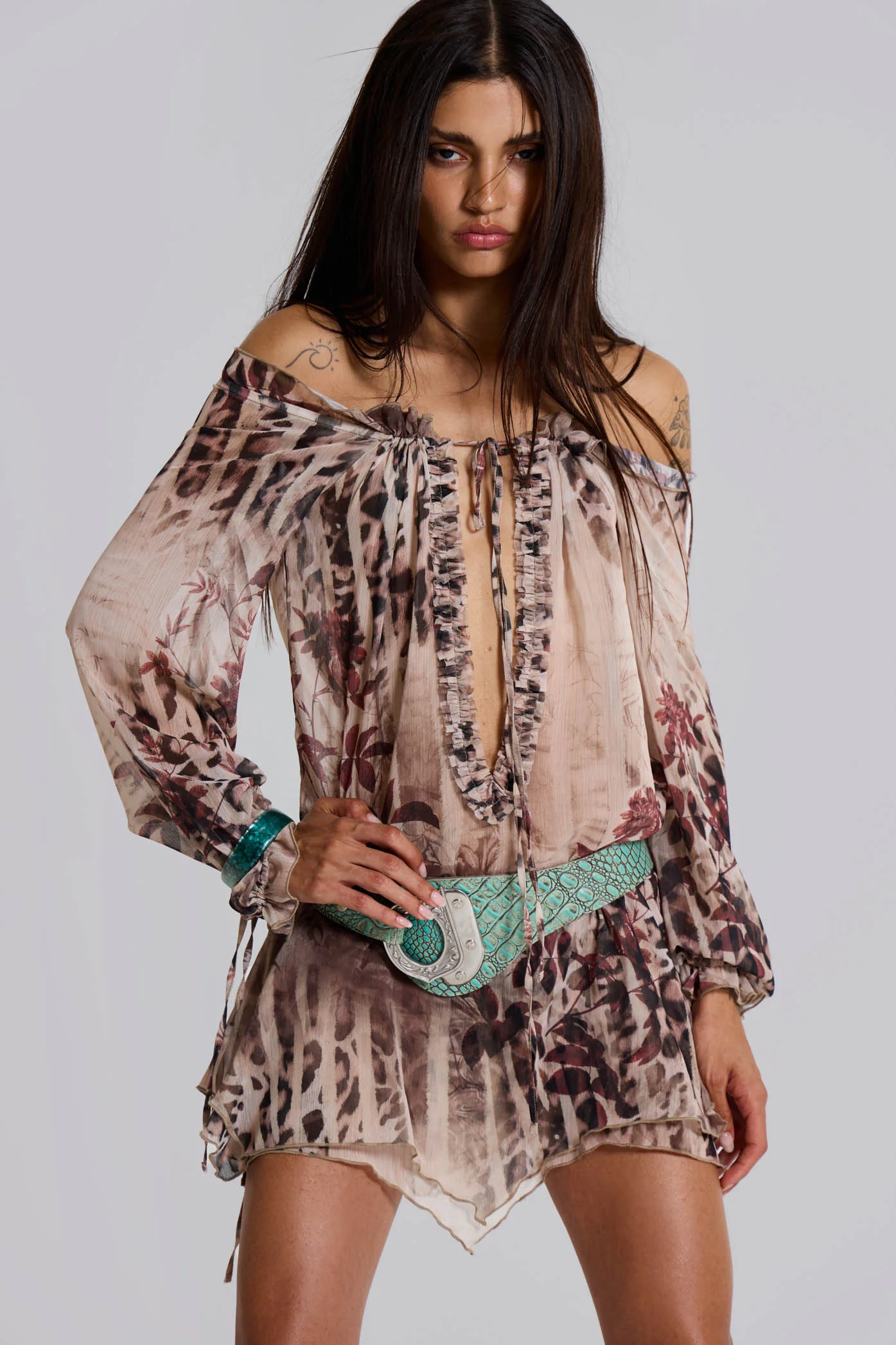 Lorenza Sheer Bardot Dress In Oza - Image 4