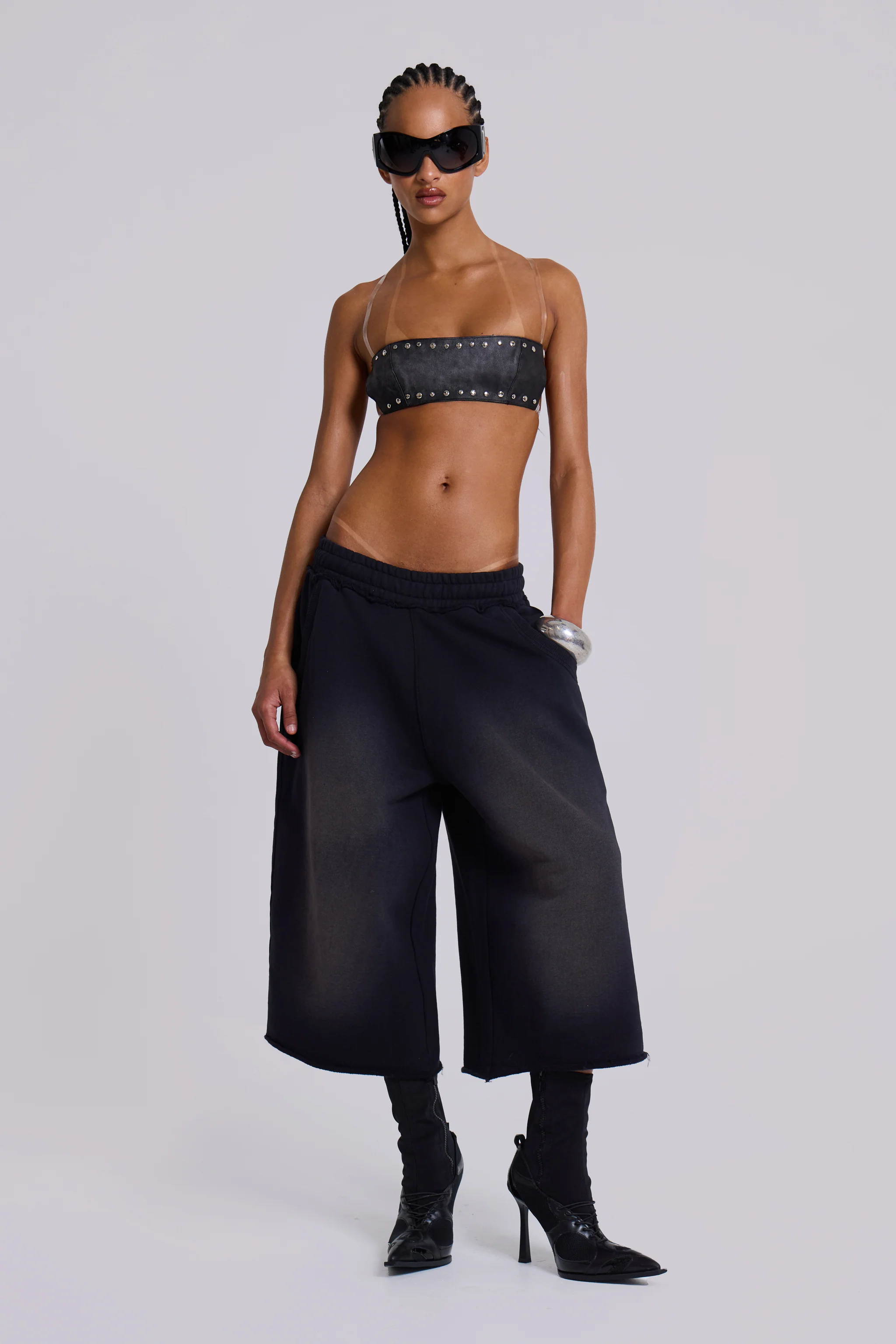 Monster 3/4 Washed Black Shorts - Image 5