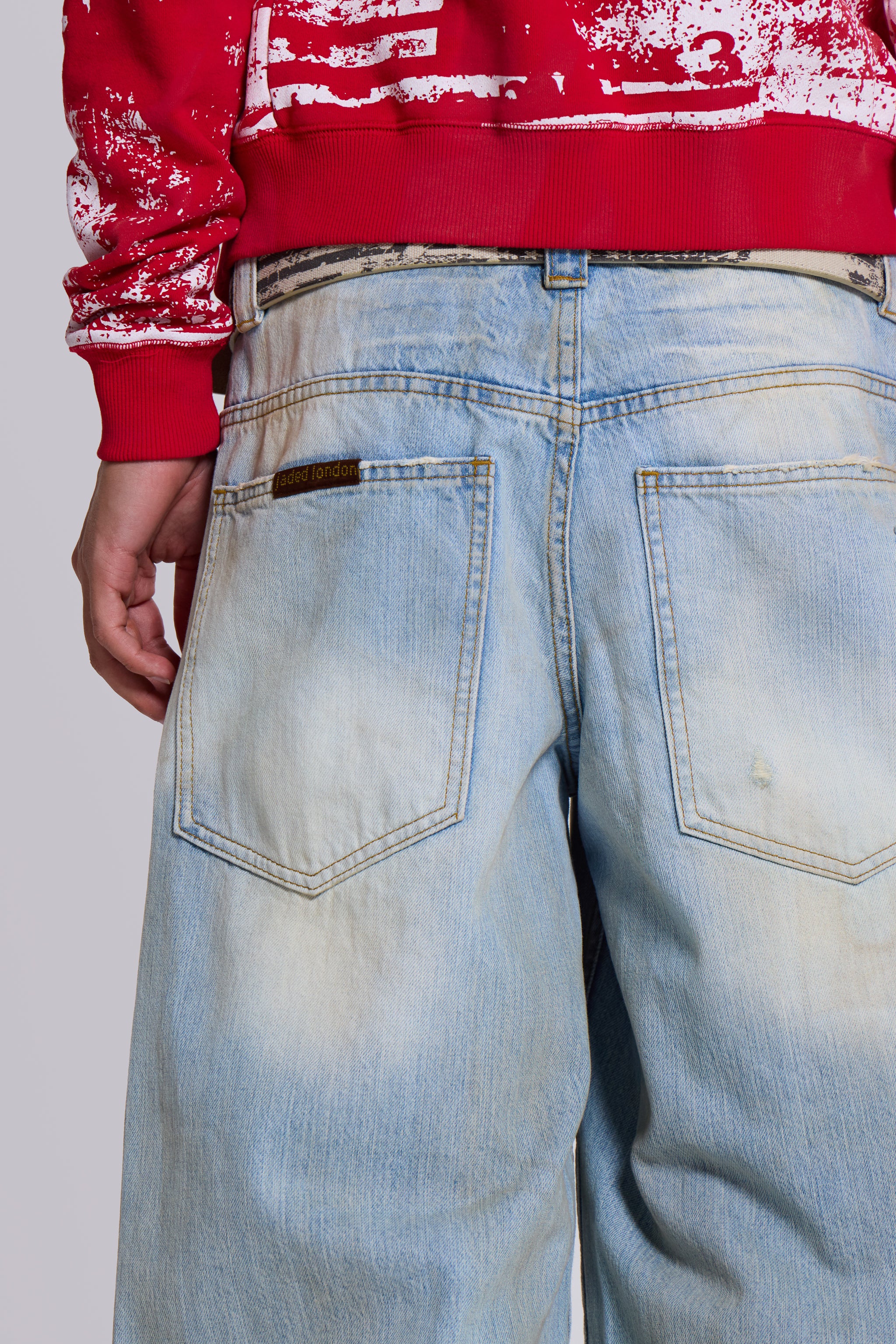 Reef Dirty-Wash Colossus Jeans - Image 7