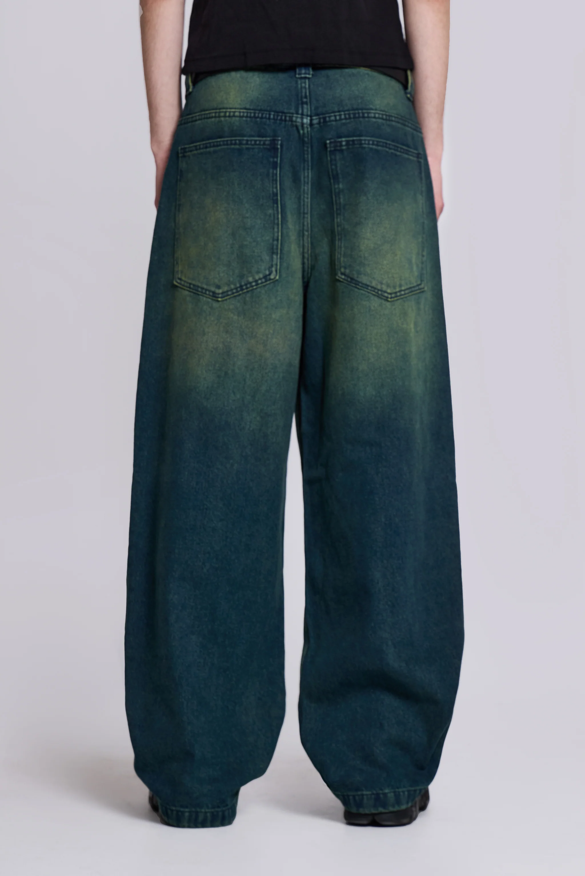 Sandblast Blue Wash Colossus Fit Jeans - Image 4