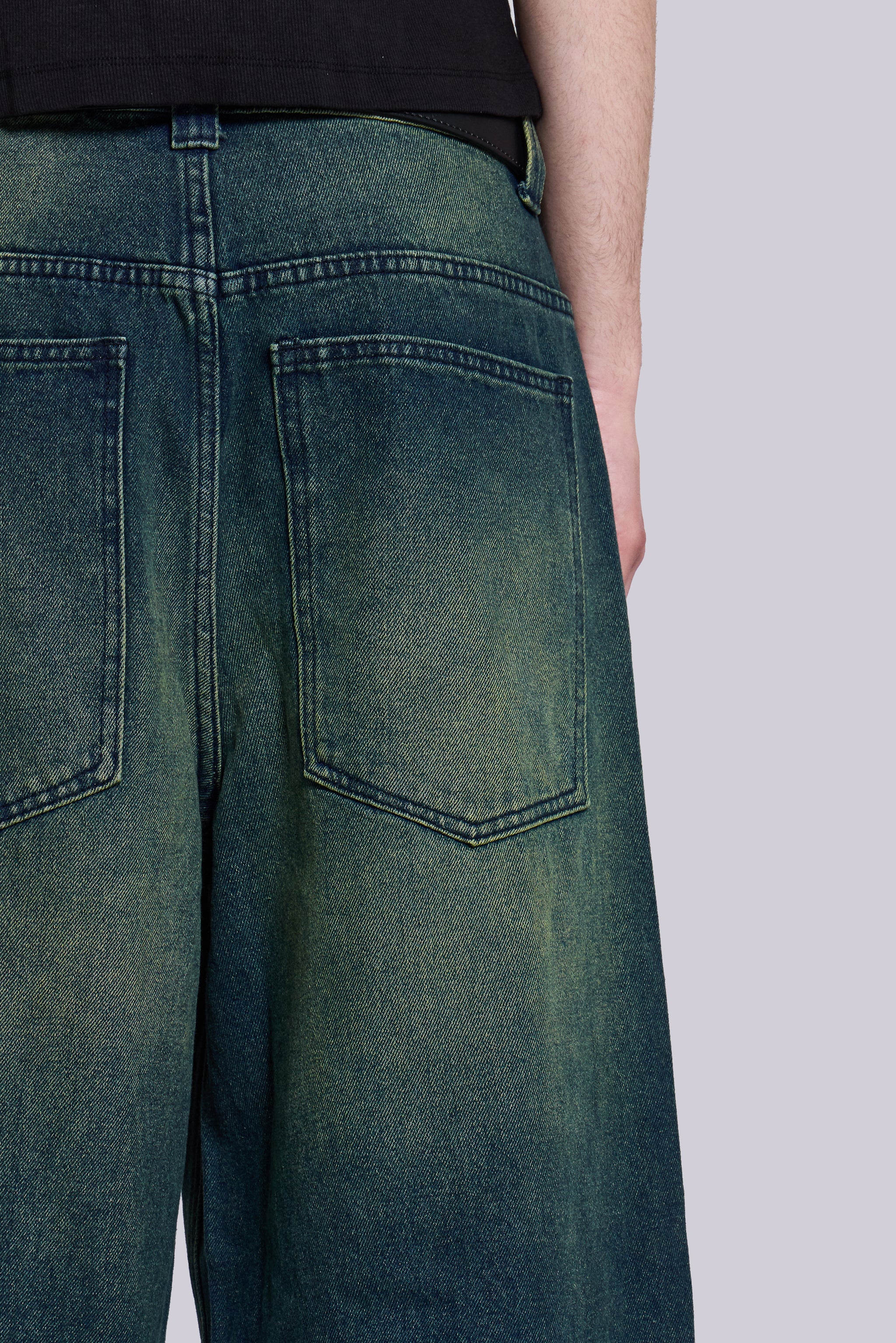 Sandblast Blue Wash Colossus Fit Jeans - Image 5