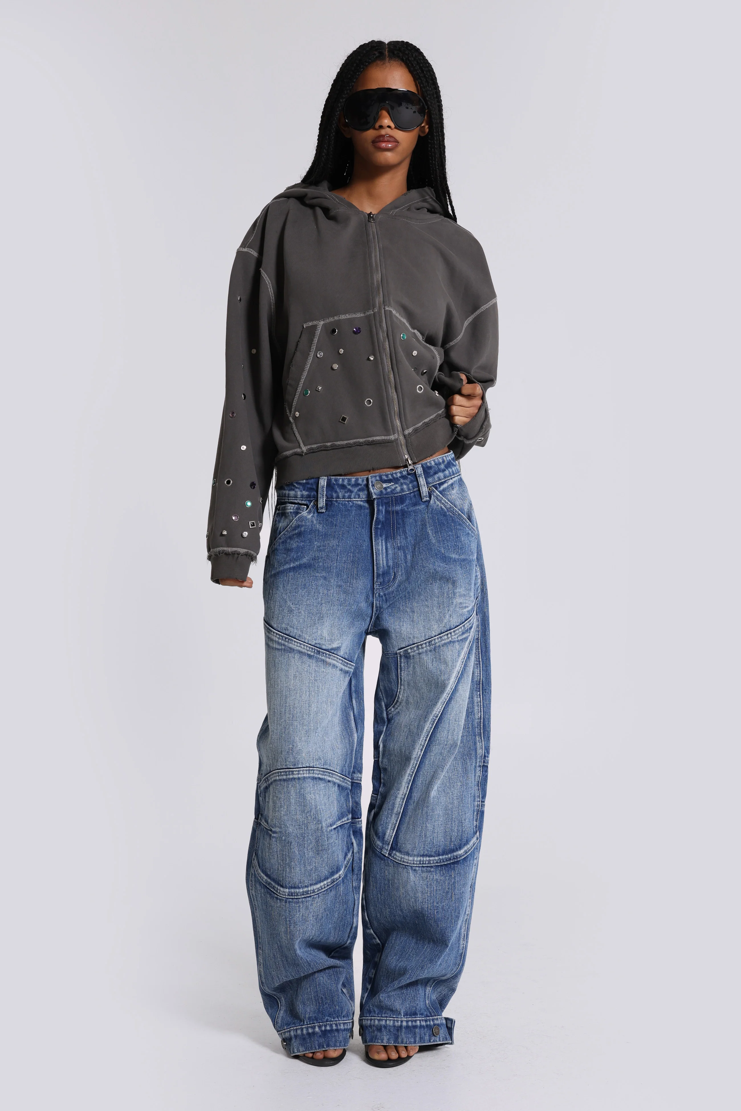 Zae Panelled Low Rise Baggy Jeans - Image 2