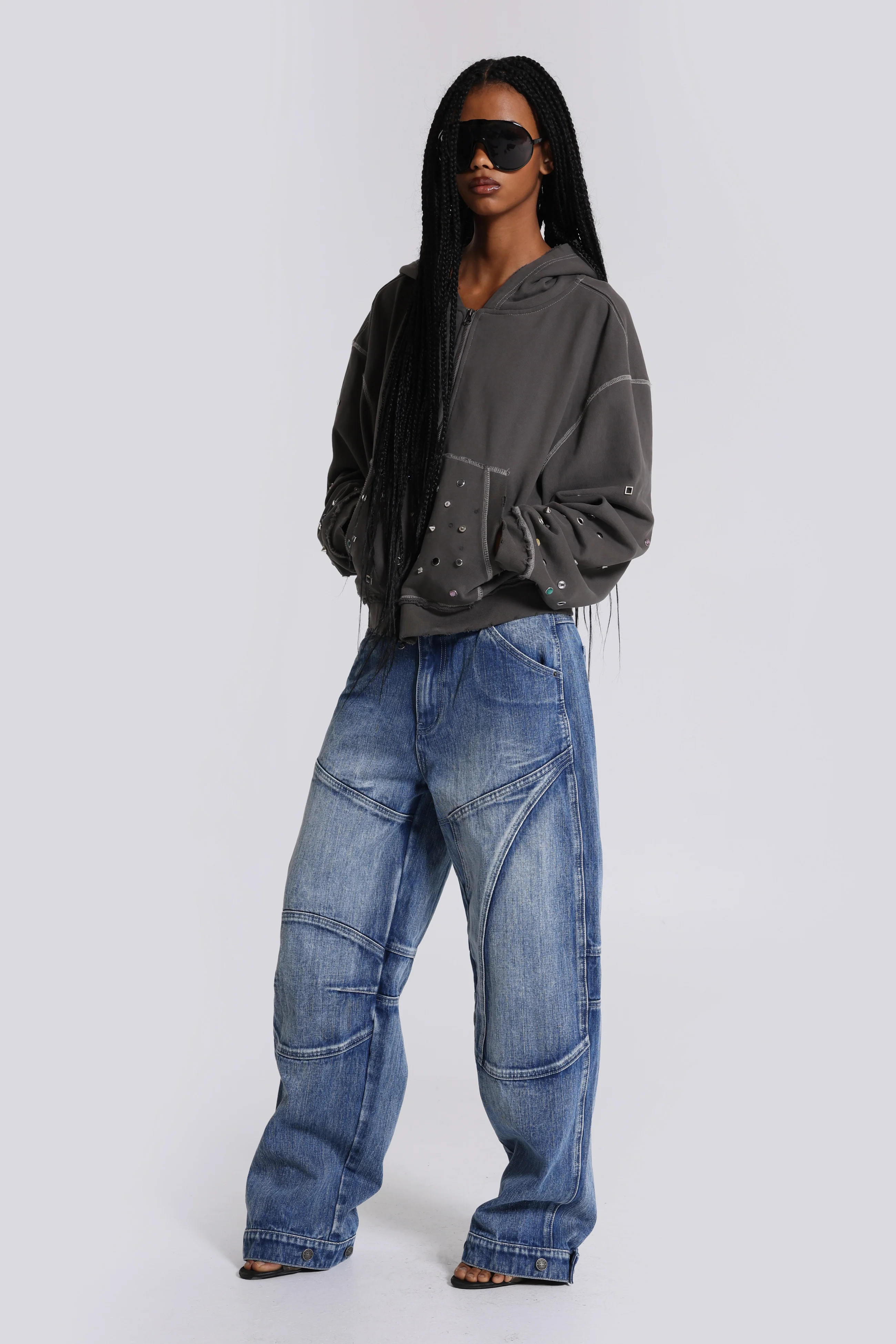 Zae Panelled Low Rise Baggy Jeans - Image 5